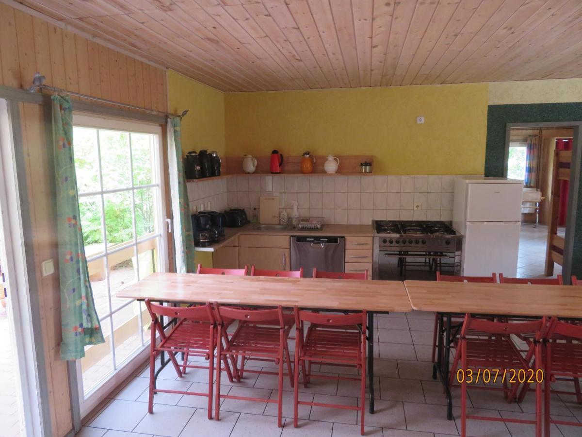 מירו Gruppenbungalow-Waldhaus-Am Ferienpark מראה חיצוני תמונה
